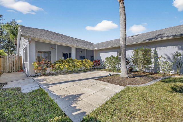 16604 LAKE HEATHER DRIVE, Tampa, FL 33618