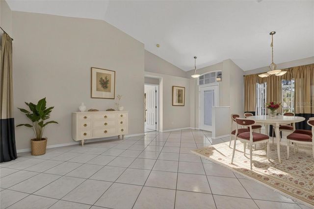 16604 LAKE HEATHER DRIVE, Tampa, FL 33618