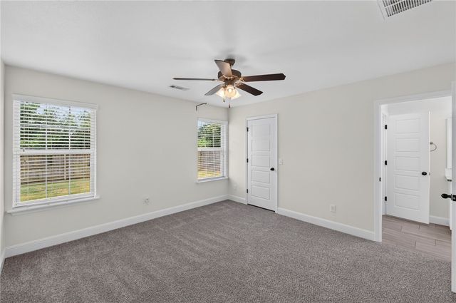 709 NW 63rd Avenue, Bentonville, AR 72713