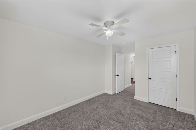 709 NW 63rd Avenue, Bentonville, AR 72713