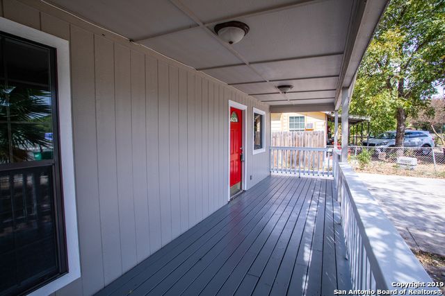 3735 COMMERCIAL AVE, San Antonio, TX 78221