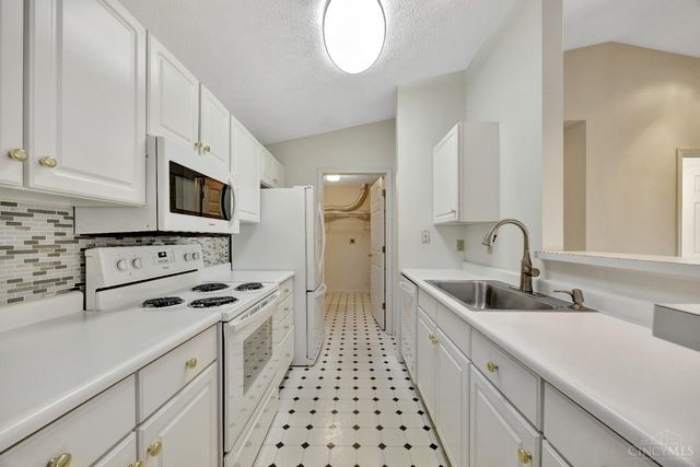 12041 Carrington Lane, Symmes Twp, OH 45140