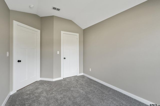 16418 Crossing Circle, Lindale, TX 75771