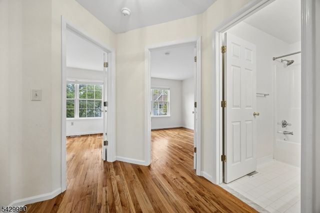 35 Maple Ln, Mount Arlington Boro, NJ 07856