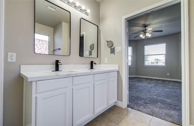 8427 E Windhaven Terrace Trail, Cypress, TX 77433