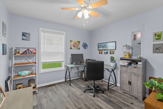 100 Katie Lane, Clay City, KY 40312