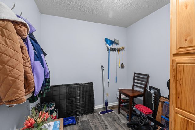 100 Katie Lane, Clay City, KY 40312