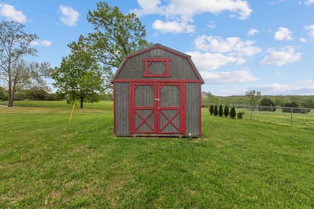 100 Katie Lane, Clay City, KY 40312