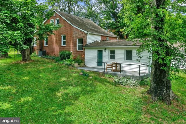 2743 RIDGE RD, Baltimore, MD 21244