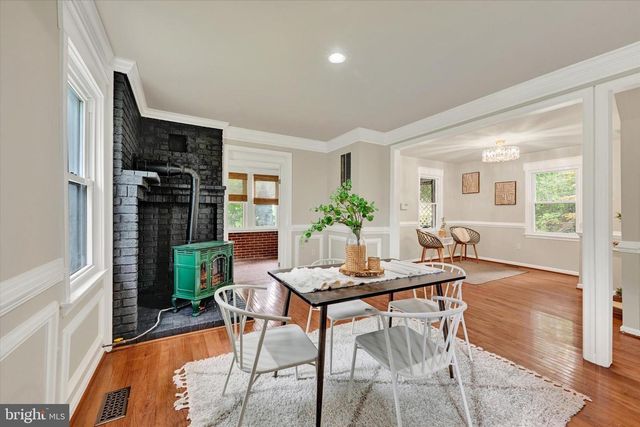 2743 RIDGE RD, Baltimore, MD 21244