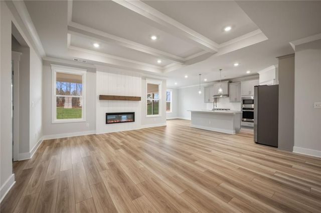 5503 Tullis Drive, Gainesville, GA 30507