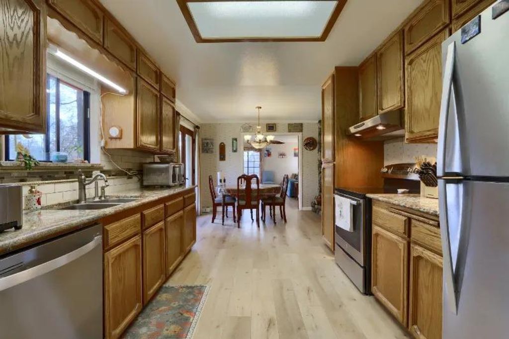 Image 17 of property listing at 5909 Evergreen, Mariposa, CA 95338