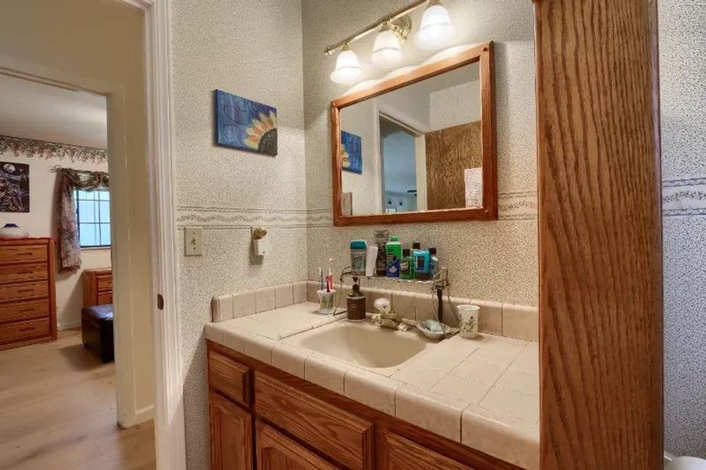 Image 23 of property listing at 5909 Evergreen, Mariposa, CA 95338