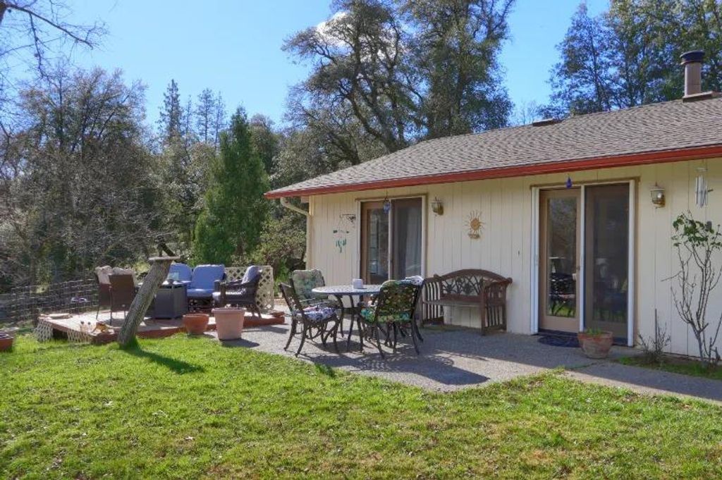 Image 35 of property listing at 5909 Evergreen, Mariposa, CA 95338