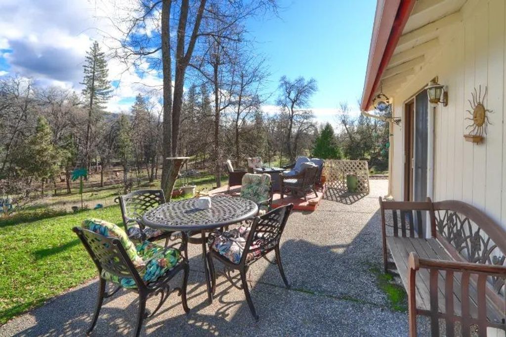 Image 36 of property listing at 5909 Evergreen, Mariposa, CA 95338