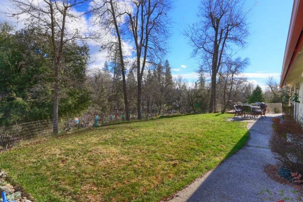 Image 37 of property listing at 5909 Evergreen, Mariposa, CA 95338