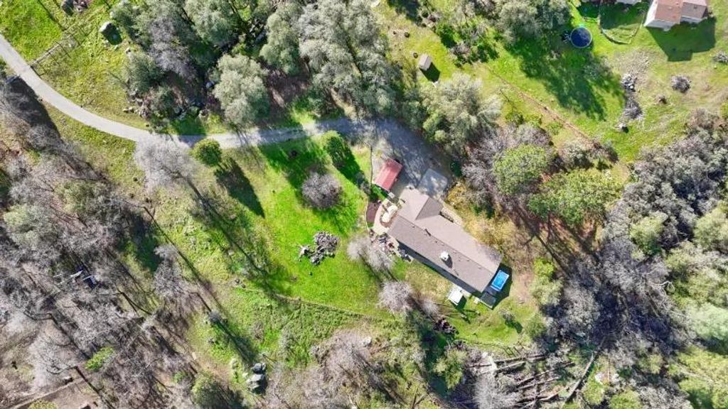 Image 51 of property listing at 5909 Evergreen, Mariposa, CA 95338