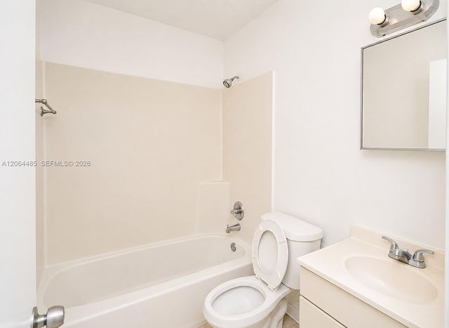 2242 NW 55th Terrace 2242, Lauderhill, FL 33313