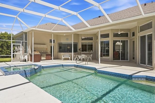 2012 NW 84TH STREET CIRCLE, Bradenton, FL 34209