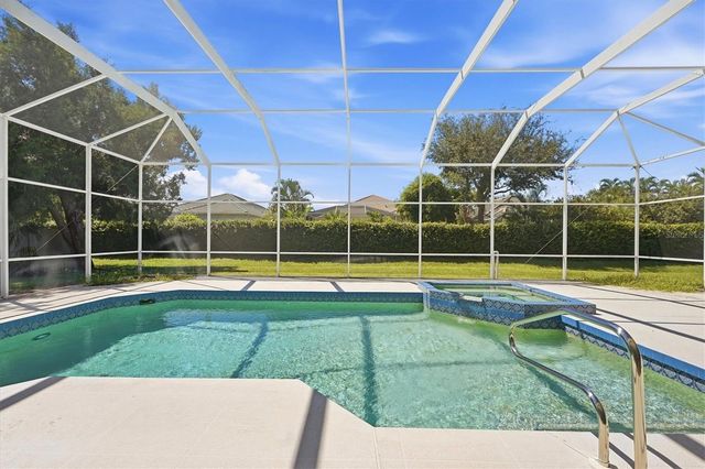 2012 NW 84TH STREET CIRCLE, Bradenton, FL 34209