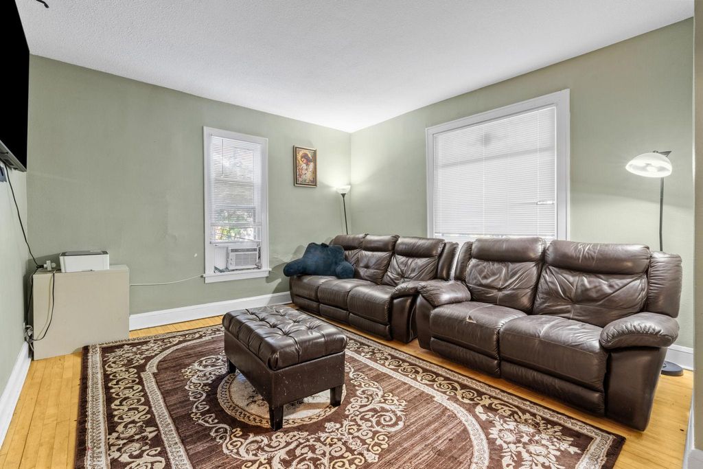 3322 Clinton Avenue, Minneapolis, MN 55408 — photo 4