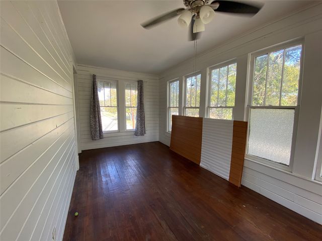 3701 Henry Street, Greenville, TX 75401