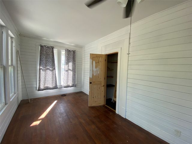 3701 Henry Street, Greenville, TX 75401