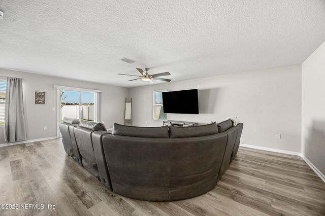 2366 EVENING OAKS Lane, Green Cove Springs, FL 32043