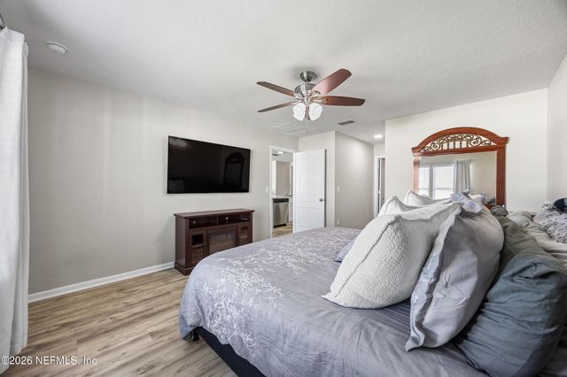 2366 EVENING OAKS Lane, Green Cove Springs, FL 32043