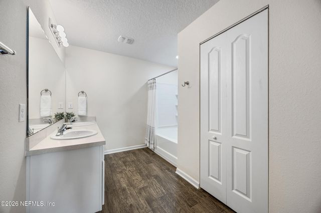 2366 EVENING OAKS Lane, Green Cove Springs, FL 32043