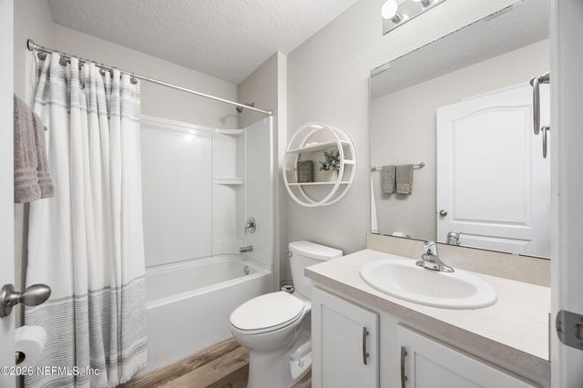 2366 EVENING OAKS Lane, Green Cove Springs, FL 32043