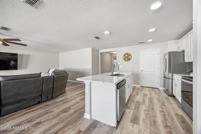 2366 EVENING OAKS Lane, Green Cove Springs, FL 32043