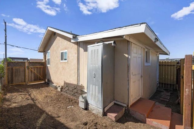 138 Sellsway Street, San Ysidro, CA 92173