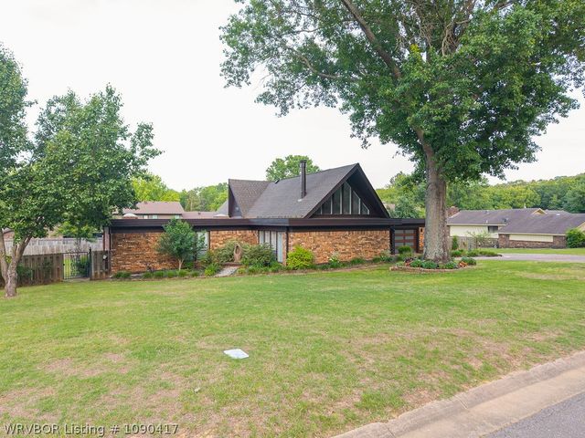 11 Riverlyn Drive, Fort Smith, AR 72903