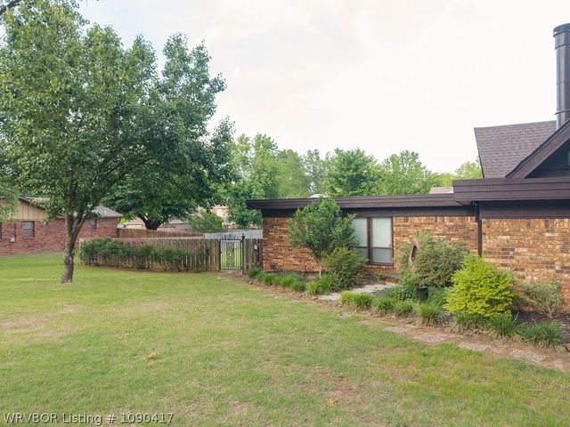 11 Riverlyn Drive, Fort Smith, AR 72903
