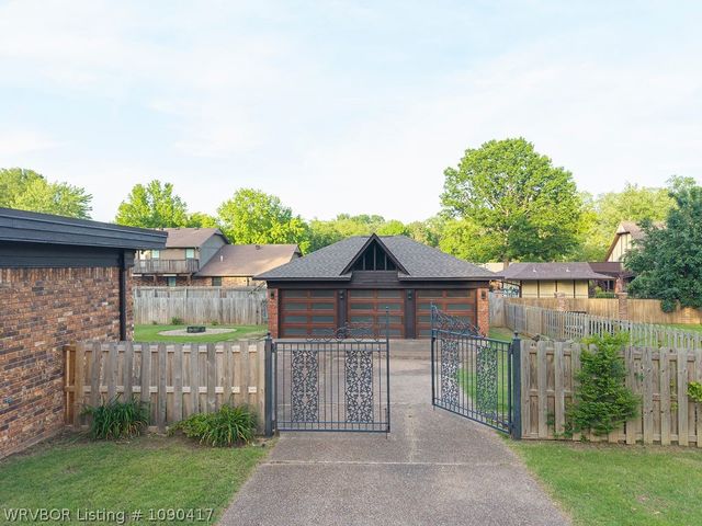 11 Riverlyn Drive, Fort Smith, AR 72903