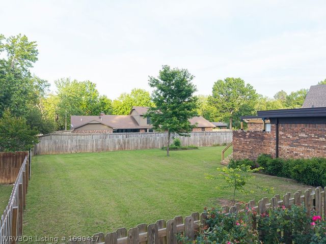 11 Riverlyn Drive, Fort Smith, AR 72903