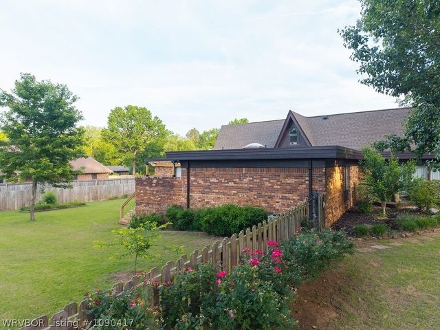11 Riverlyn Drive, Fort Smith, AR 72903