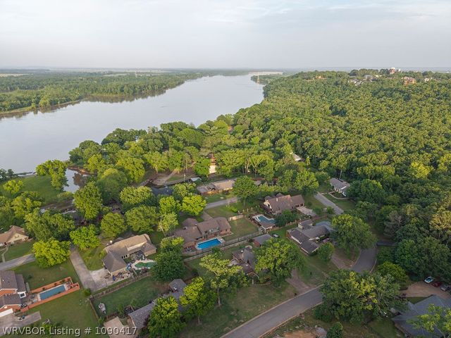 11 Riverlyn Drive, Fort Smith, AR 72903
