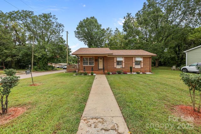 301 Lloyd Street, Salisbury, NC 28144