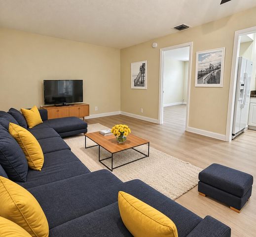 815 Middle River Drive 110, Fort Lauderdale, FL 33304