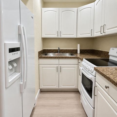 815 Middle River Drive 110, Fort Lauderdale, FL 33304