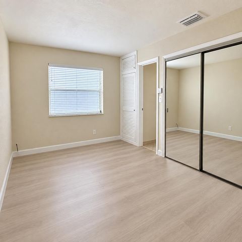 815 Middle River Drive 110, Fort Lauderdale, FL 33304
