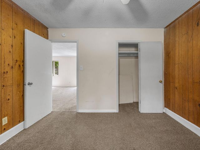 102 Clark Hill Dr, Inman, SC 29349