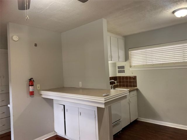 8715 Timberside Drive 3, Houston, TX 77025