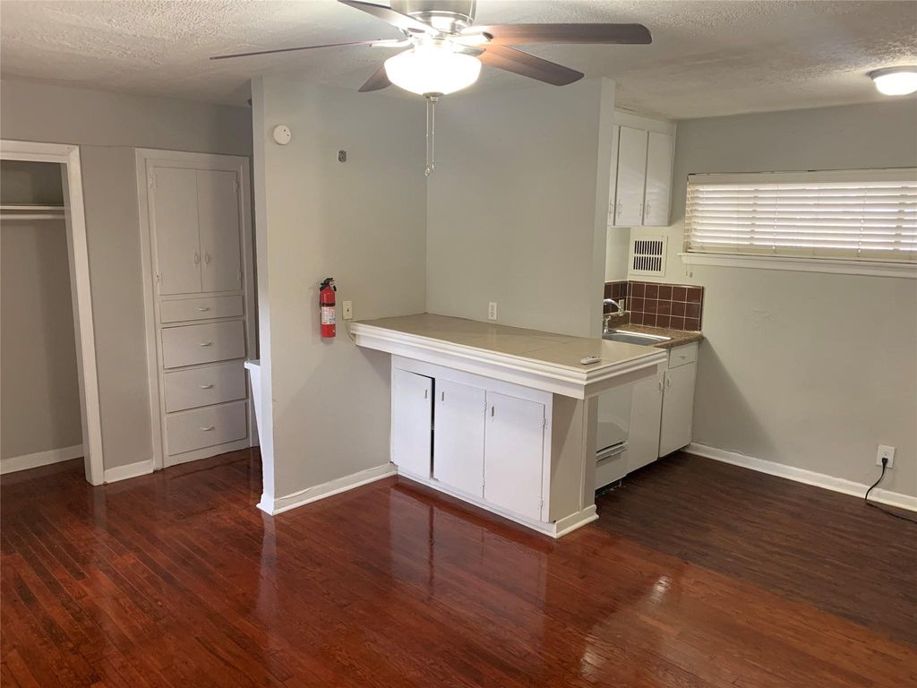 8715 Timberside Drive 3, Houston, TX 77025