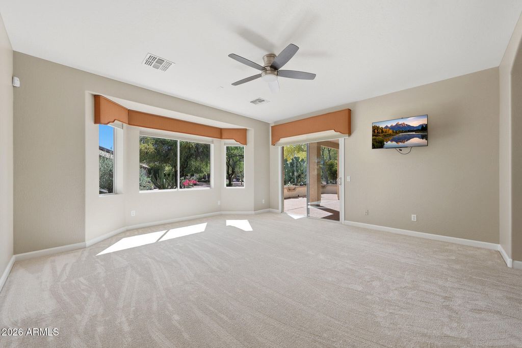 Image 23 of property listing at 16231 W CHEERY LYNN Road, Goodyear, AZ 85395