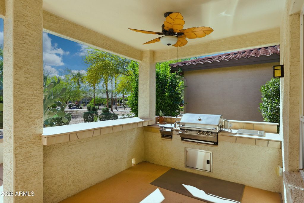 Image 33 of property listing at 16231 W CHEERY LYNN Road, Goodyear, AZ 85395