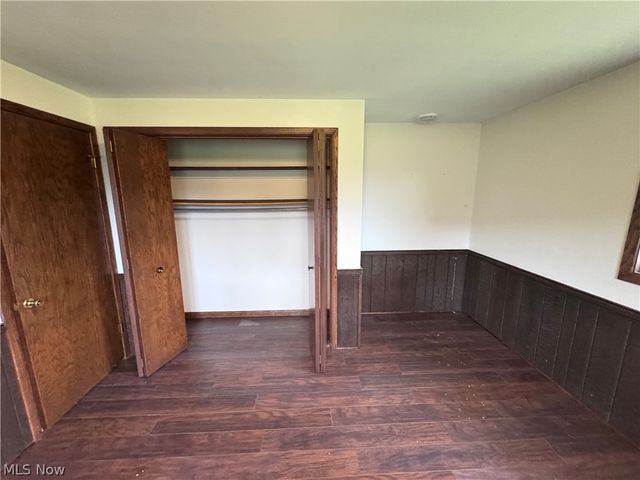8615 Eberhart Road NE, Dover, OH 44622
