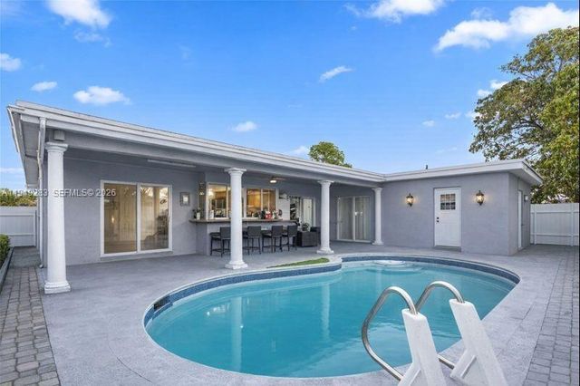 7768 Dilido Blvd, Miramar, FL 33023